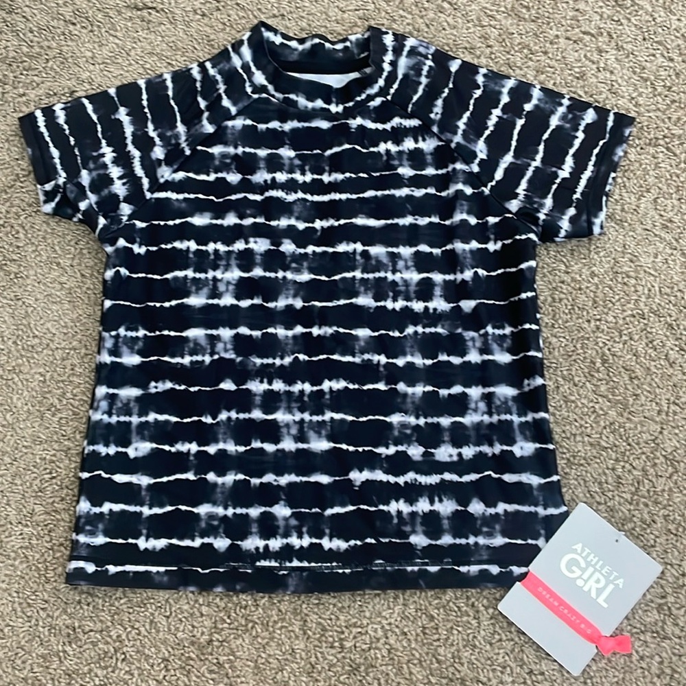 BNWT Mock Neck Rashguard by Athleta Girl in black and white tie dye print